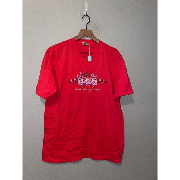 Vintage Moosehead Lake Shirt Maine Graphic Flower Bird Red 90s Tee VTG 1990s L - Picture 1 of 10